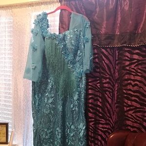 Already made tulle lace evening / party dresses in